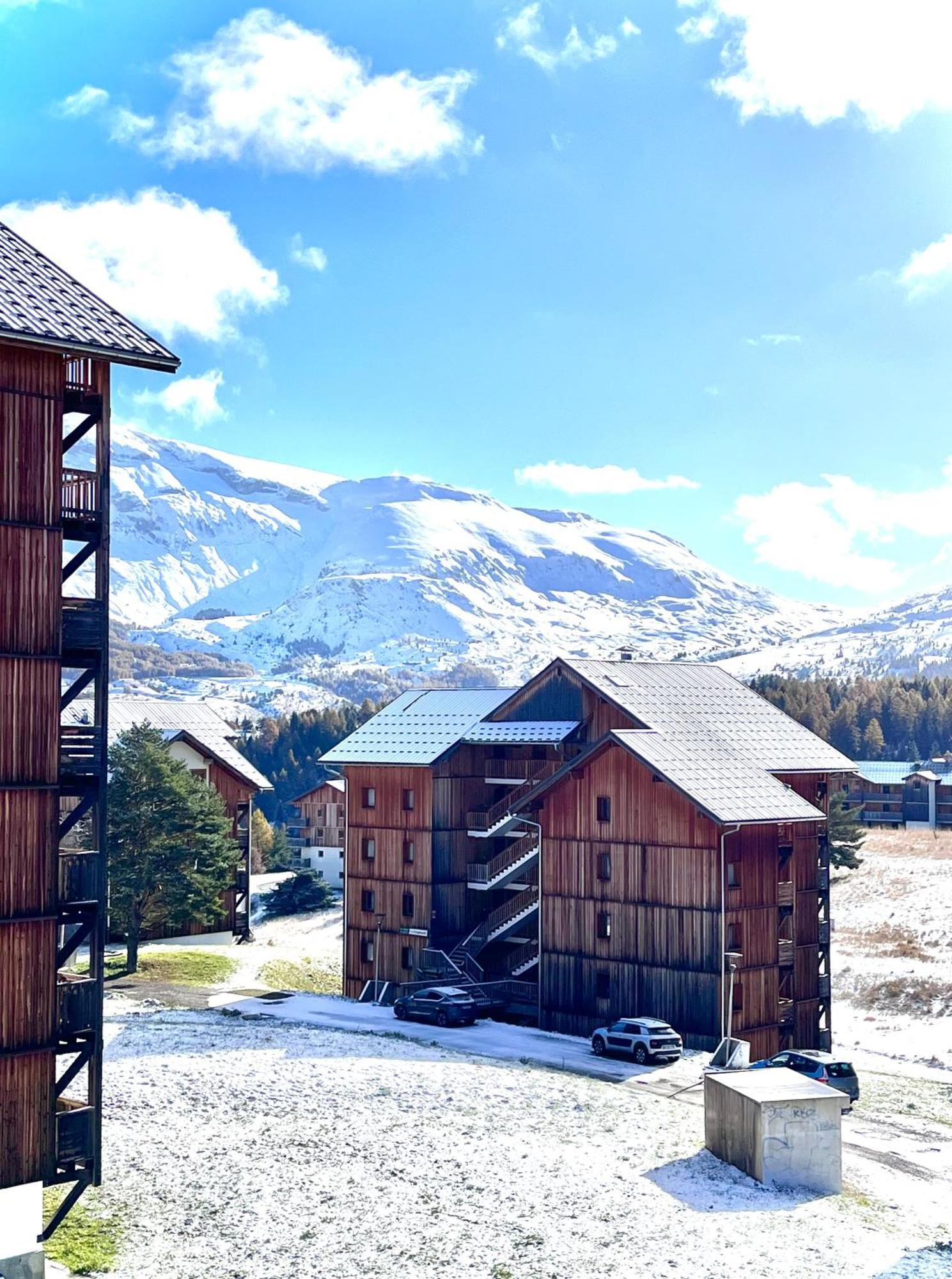 Appartement Chalets Du Super D Saint-Étienne-en-Dévoluy Екстериор снимка