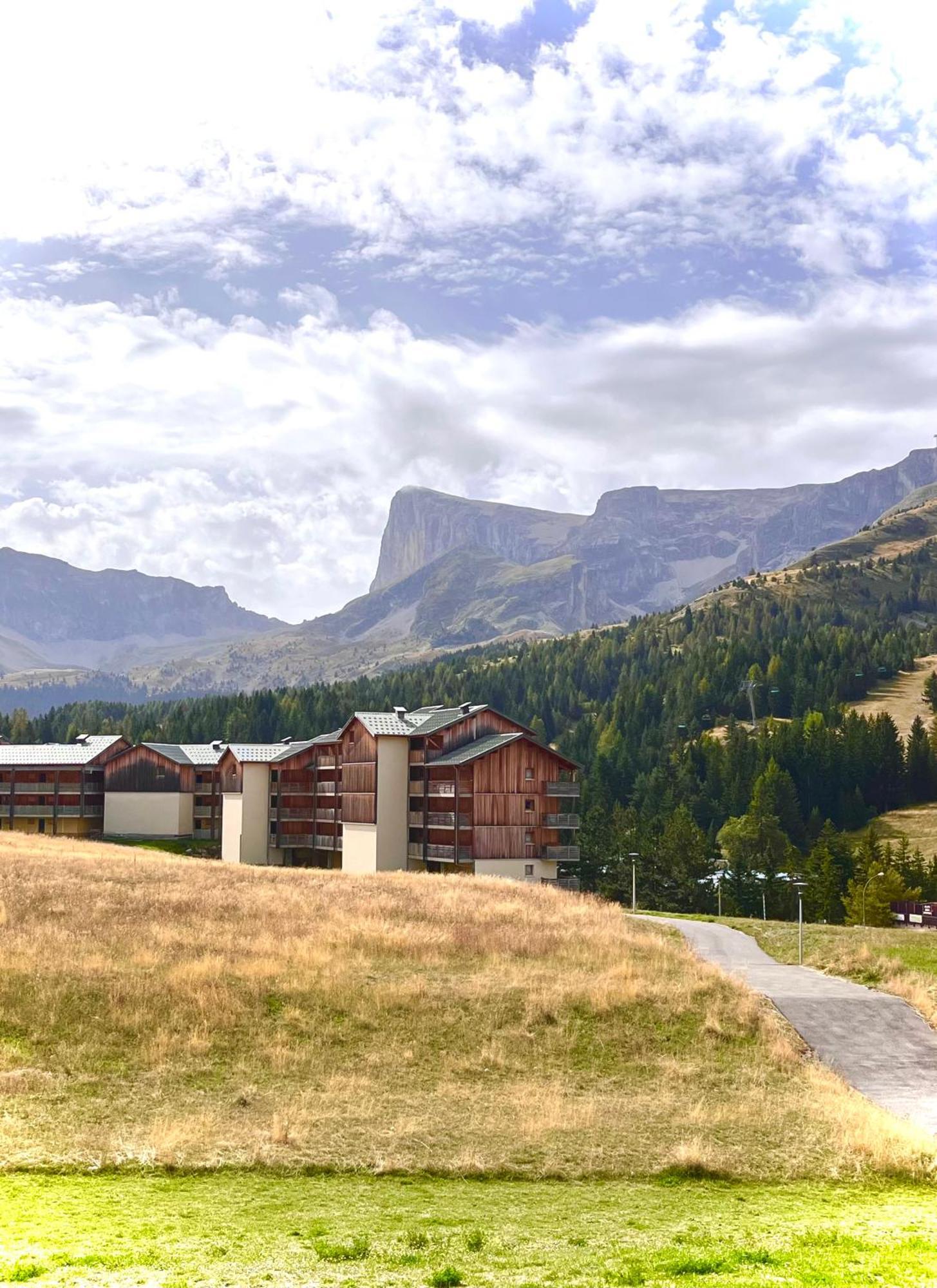 Appartement Chalets Du Super D Saint-Étienne-en-Dévoluy Екстериор снимка